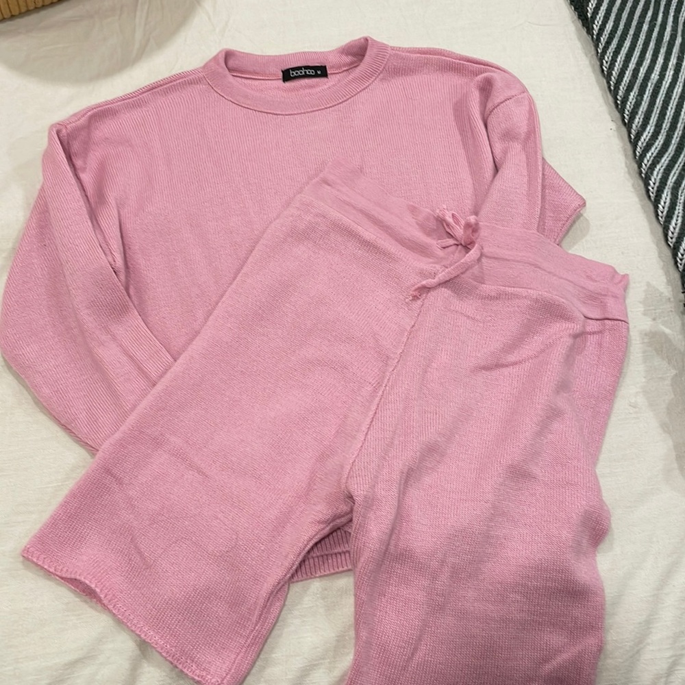 Boohoo Pink Sweater Set